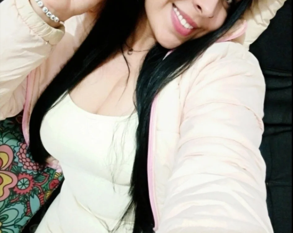 Isabellaluxe02 Chat XXX Ngoại tuyến