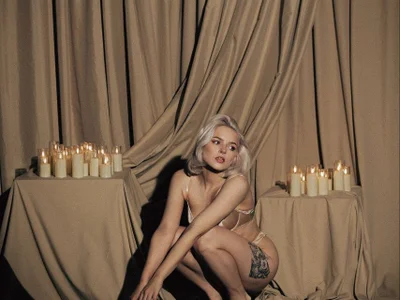 ShyniAlice on StripChat