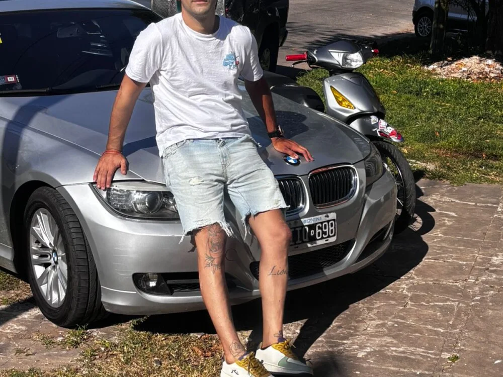 Leandrogenio19 离线XXX聊天