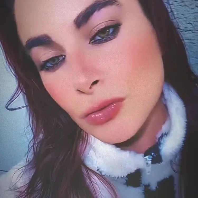 morenasesual's Offline XXX Chat