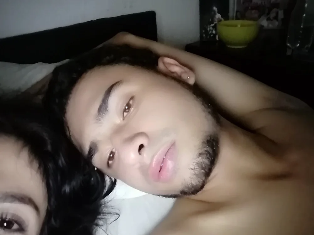Boyfriensd28's Offline XXX Chat
