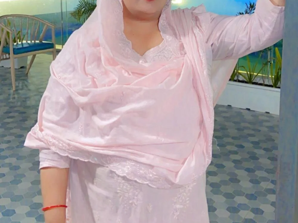 Cute-Malini offline chatrum