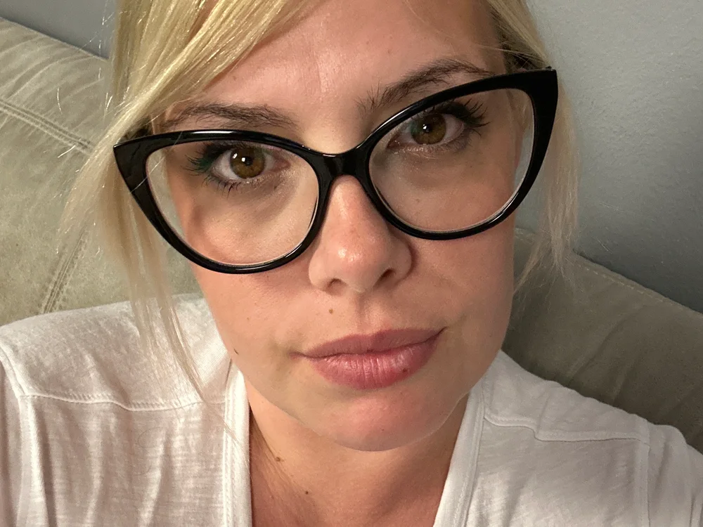 EvaWelly Chat XXX offline