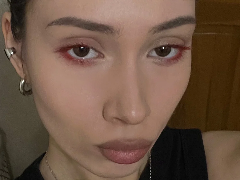KissCultn Offline chat-huone