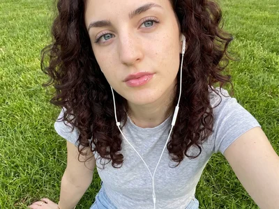 Sakonee Female Dildoorvibratoranal Online Cam Nude