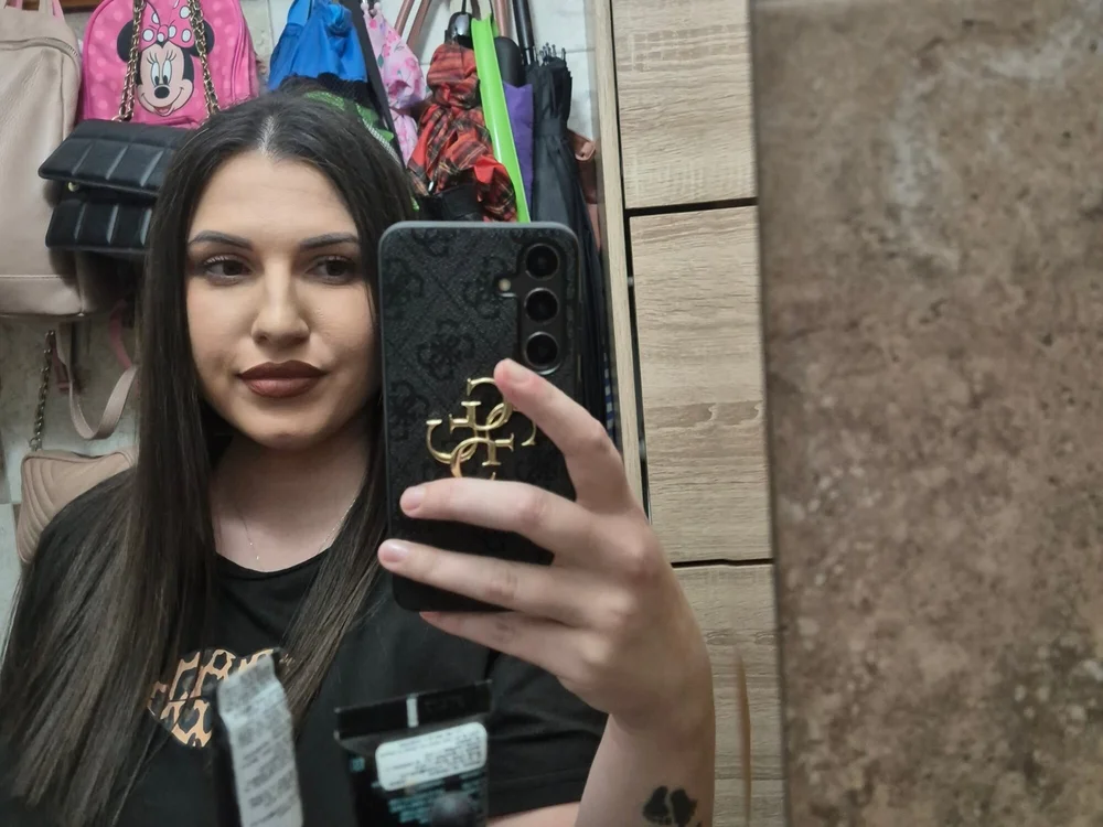 ElsMarya's Offline Chat Room