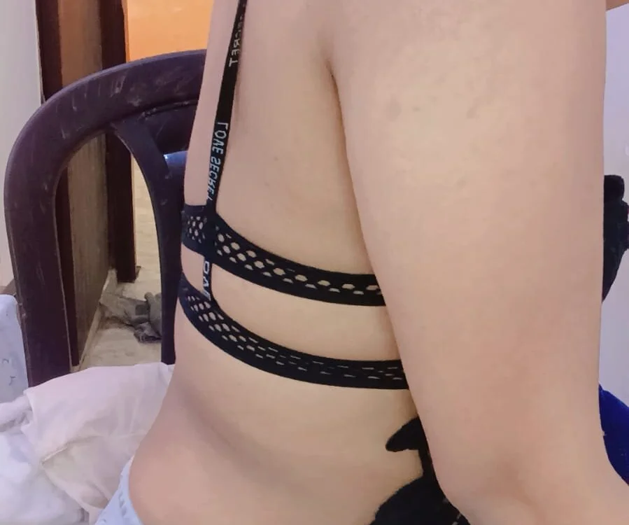 Cute_Rakhi08 offline XXX-chat