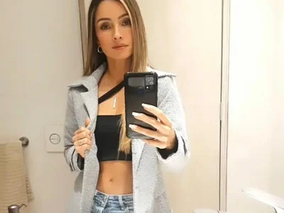 Loly_Horny on StripChat