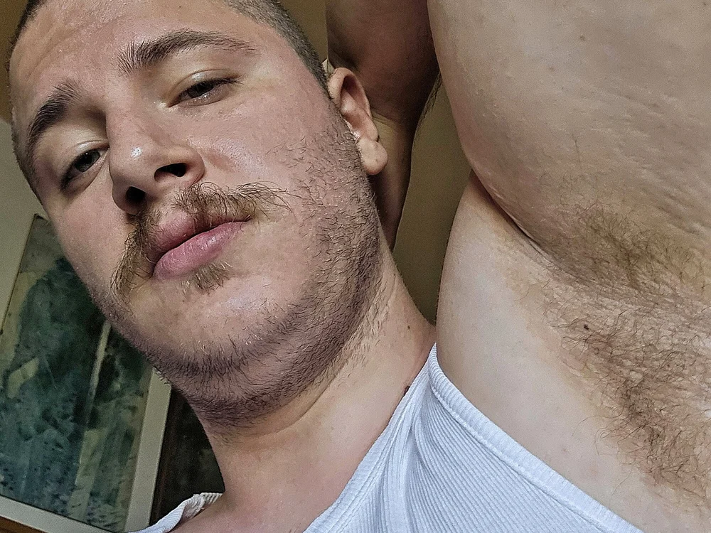 Armyboydom's Offline Chat Room