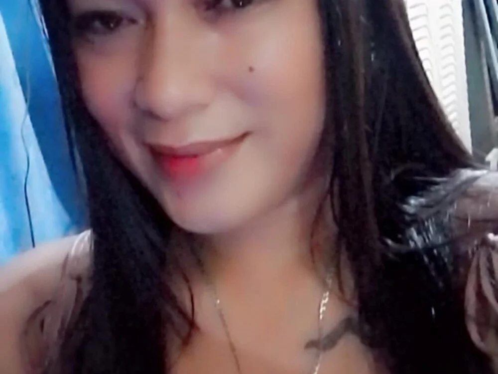 Wild_mhiesoo Obrolan XXX Offline