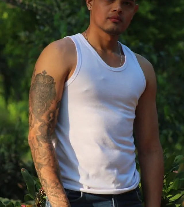 chicoolatinoo offline XXX-chat