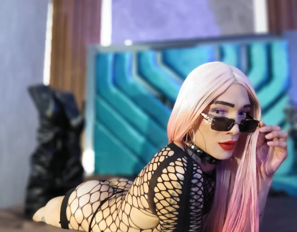 دردشة GooddessKarenX الجنسية دون اتصال