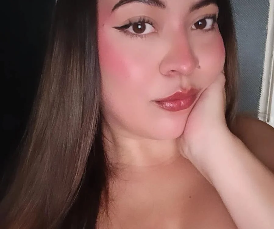 Mila_white1's Offline XXX Chat