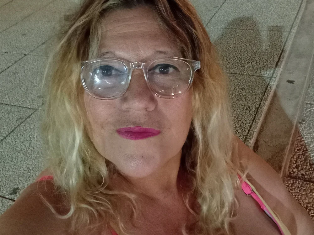 แชท XXX ออฟไลน์ของ ayluudiaz22