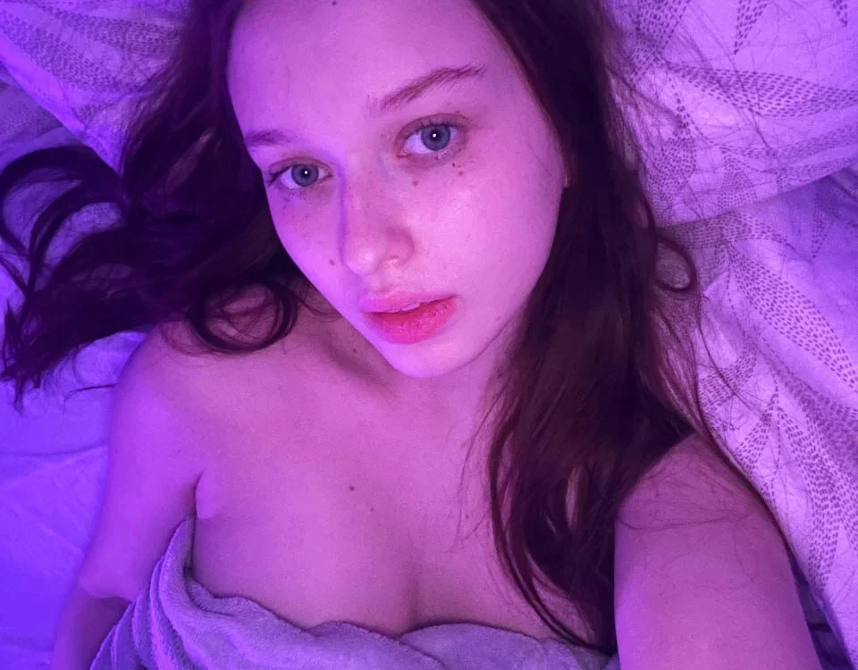 Keely_love_you Chat XXX offline