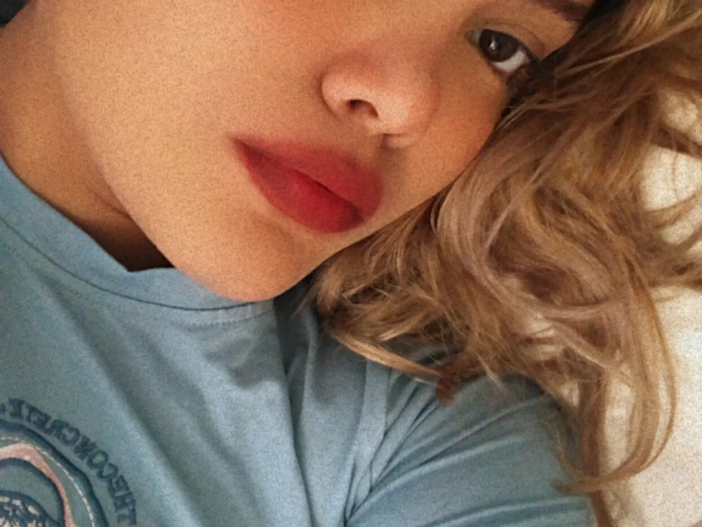 vanillacobraa's Offline XXX Chat