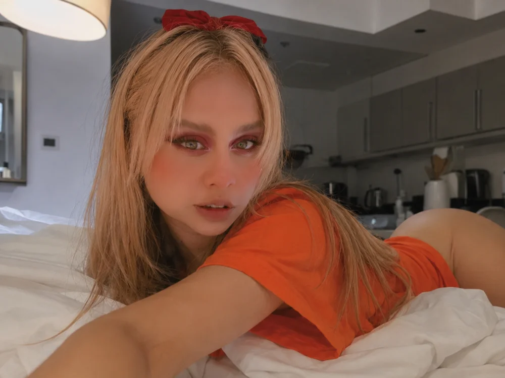 Chat XXX offline de Gia_Heaven