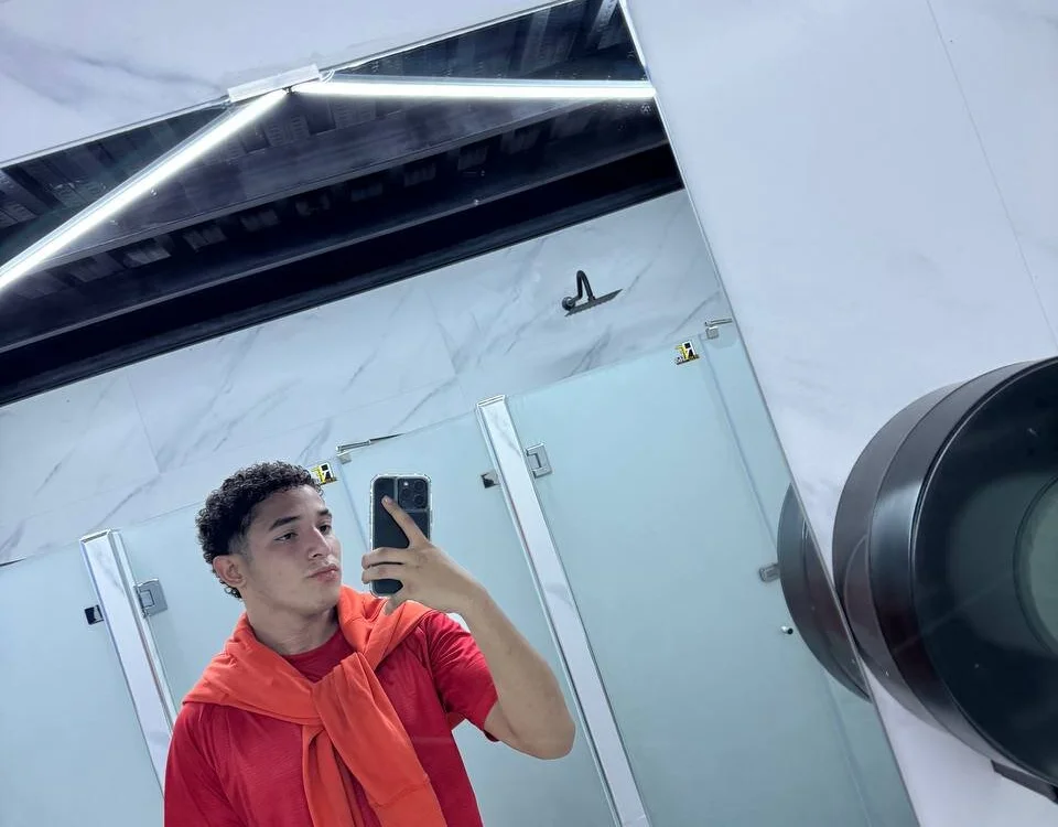 Alessandro_6969 offline chatrum
