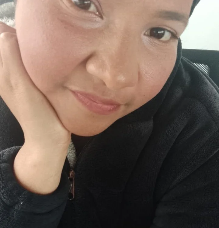 Isaura_Ferrer's Offline Chat Room