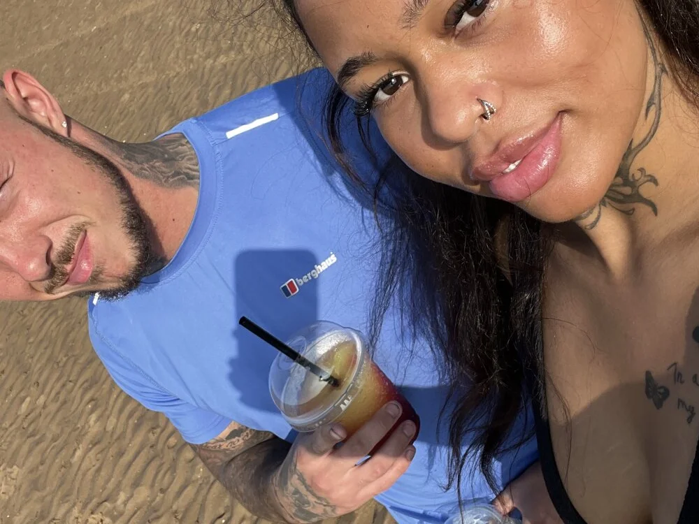 Tegan_Jones' Offline XXX Chat