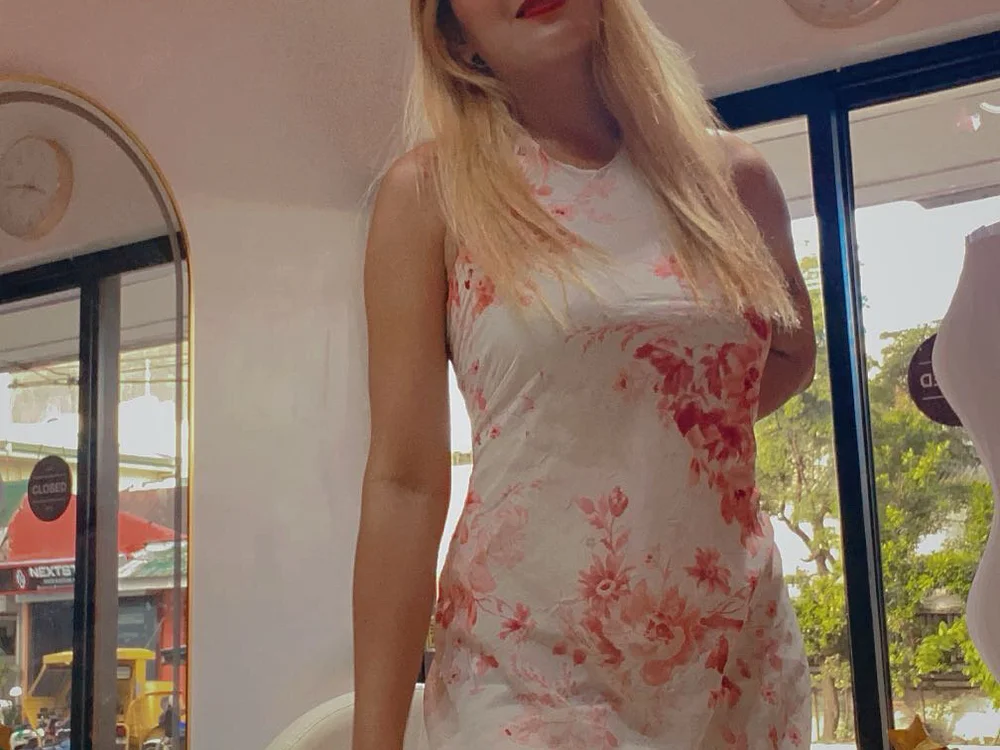 LadyCock1 离线XXX聊天