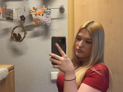 Phoebe_Peach Female Hd Online Webcam Naked