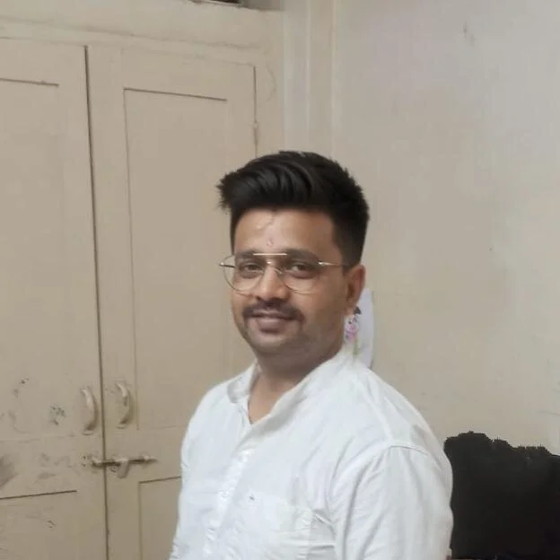 Xtushar_1's Offline XXX Chat