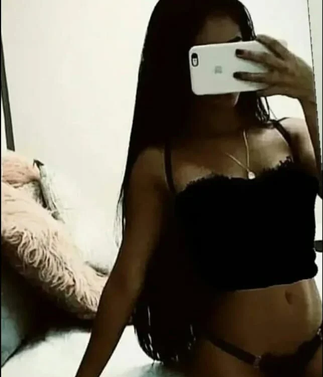 ScarlettandBennn's Offline XXX Chat