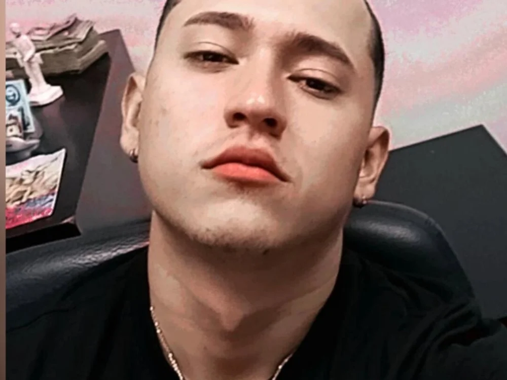 SrKronos' Offline Chat Room