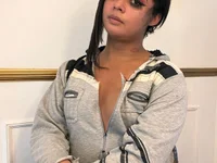 Chat XXX en directo de Bella_adamss_