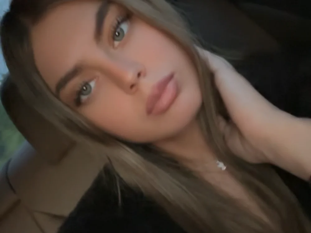 YoungLeo2006: συνομιλία ΧΧΧ εκτός σύνδεσης