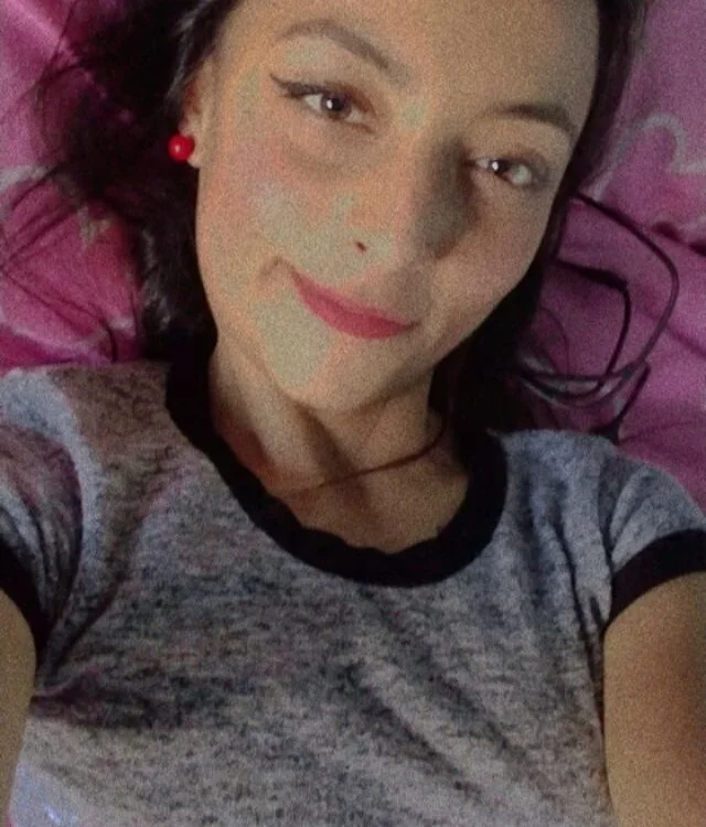 nahomi2202: συνομιλία ΧΧΧ εκτός σύνδεσης