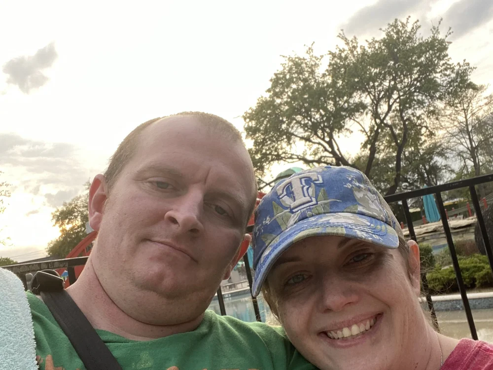 texaspartycouple's Offline XXX Chat