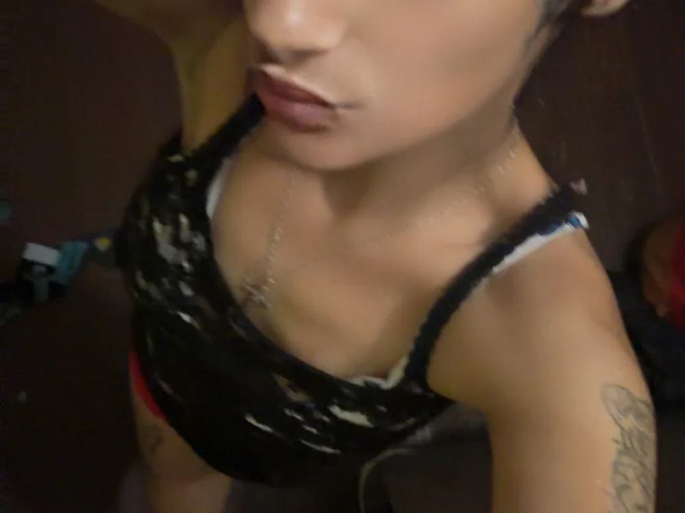 Fukmegood6969 Chat XXX offline