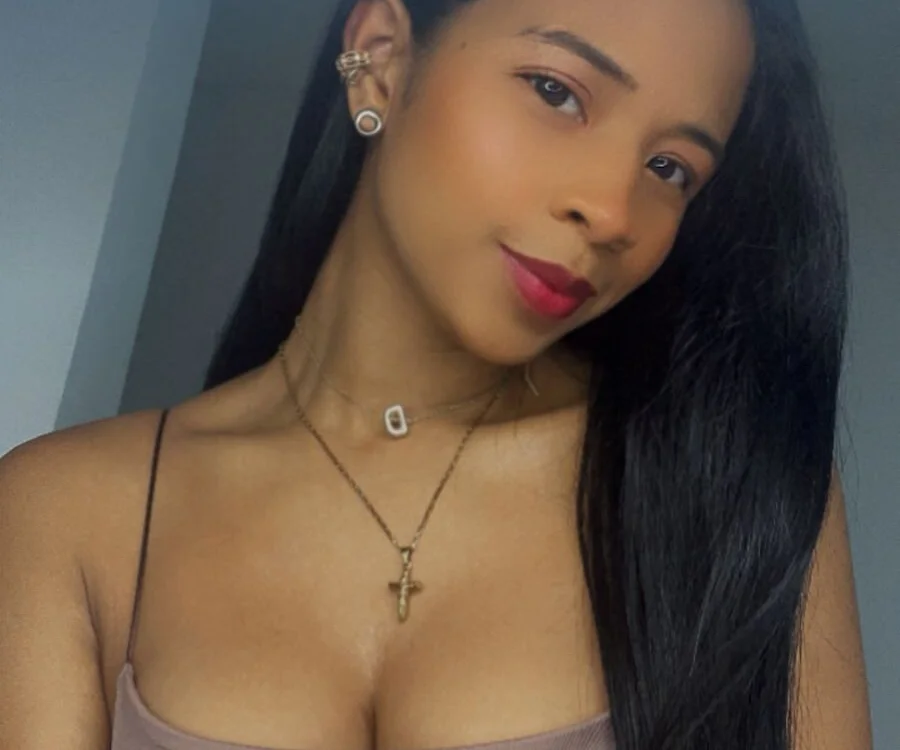 amaia_baezのオフラインXXXチャット