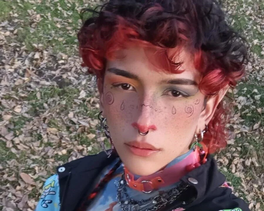 Cain_Dantalion Chat XXX Ngoại tuyến