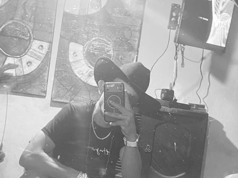 leohot66 Offline XXX Chat