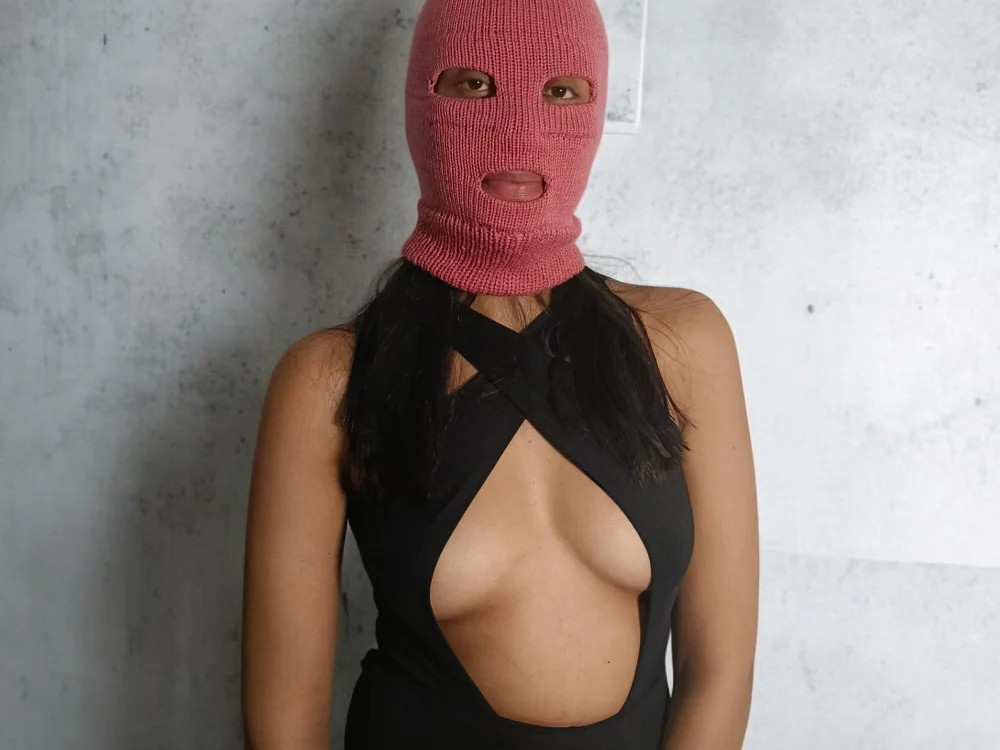 behindthemask69x's Offline Chat Room