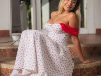 Модель Pretty_roxxyy