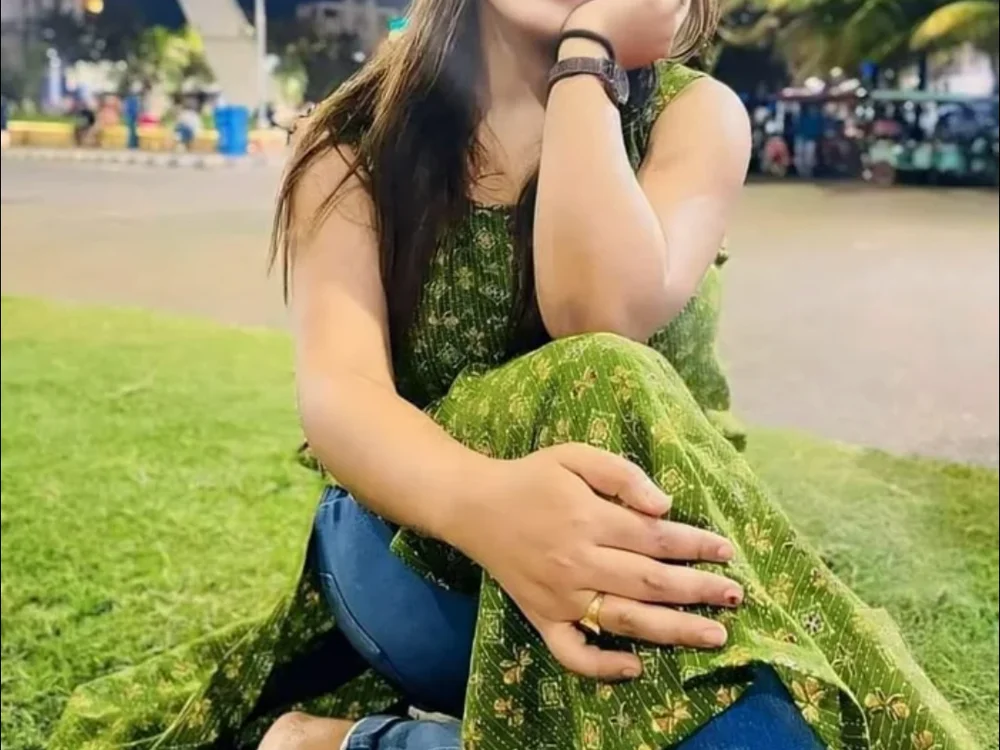 Apsara_77's Offline XXX Chat