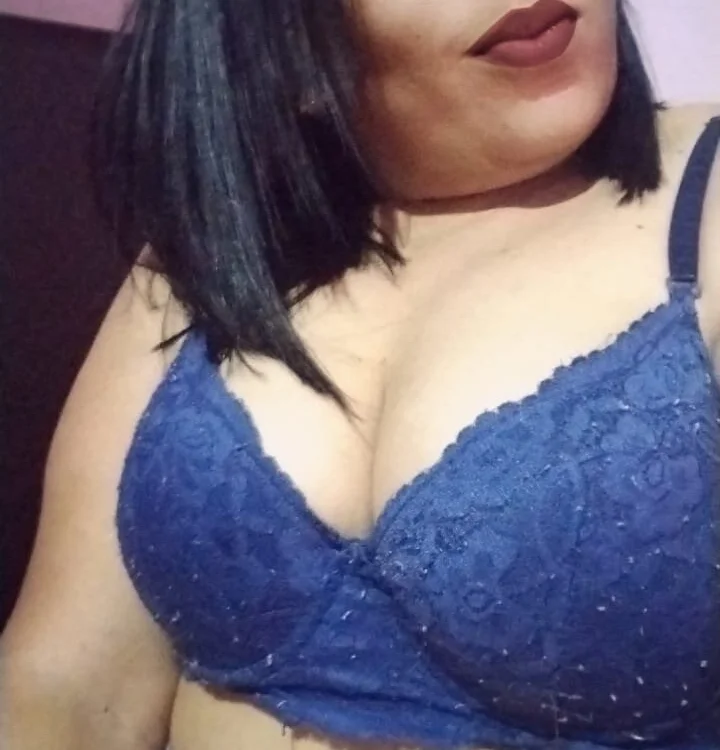 Paty1988's Offline Chat Room