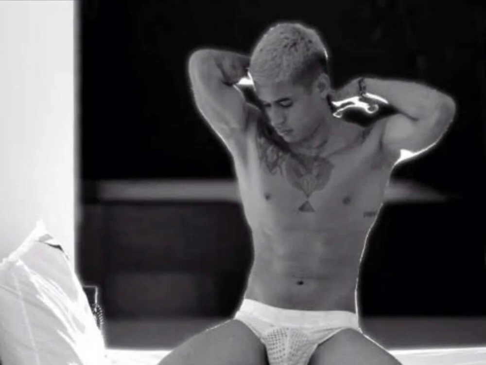 kenshop Adlı Modelin Çevrimdışı XXX Sohbeti