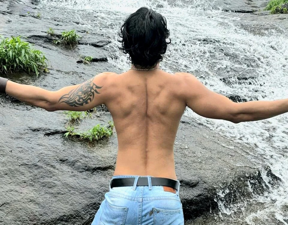 Nikk13のオフラインXXXチャット