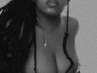 AmusedHalon live XXX chat