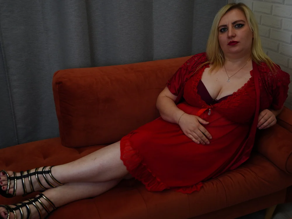 Victoria_Torres' Offline XXX Chat