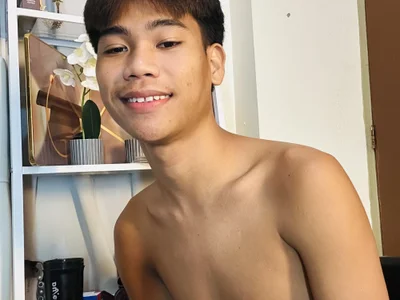 Bigcockrollycutemoreno - Couple 