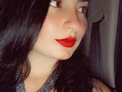 saray_white_ profile