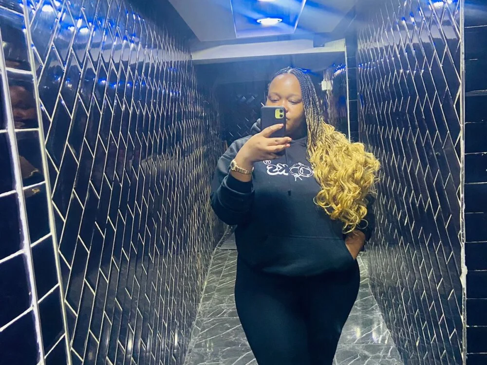 MissVibexx offline XXX-chat