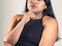 Kiri_Black_ Adlı Modelin Canlı XXX Sohbeti