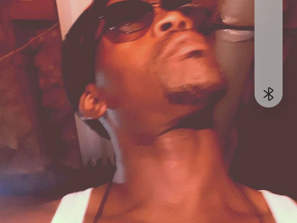 Mr_HungSolow Offline Chatraum